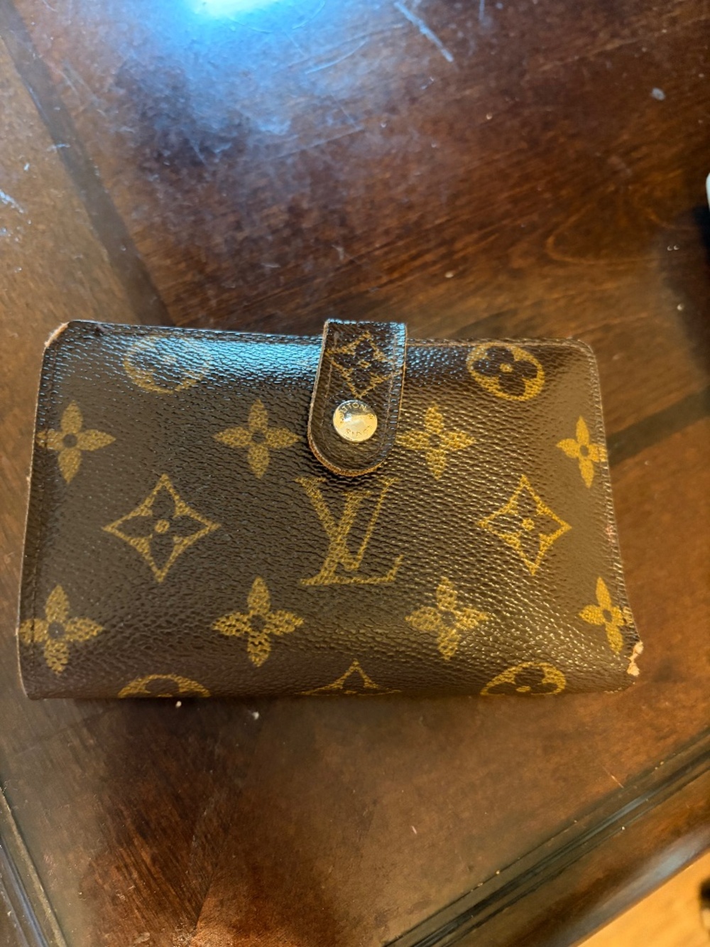 Louis Vuitton Monogram Wallet with Kiss Lock